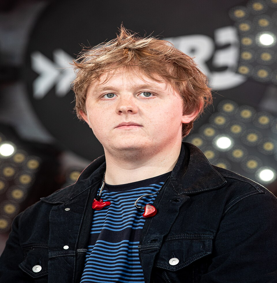 960px-Lewis_Capaldi-8116