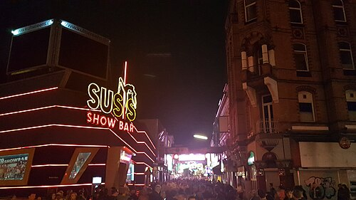 Die Reeperbahn in Hamburg Nachts 
